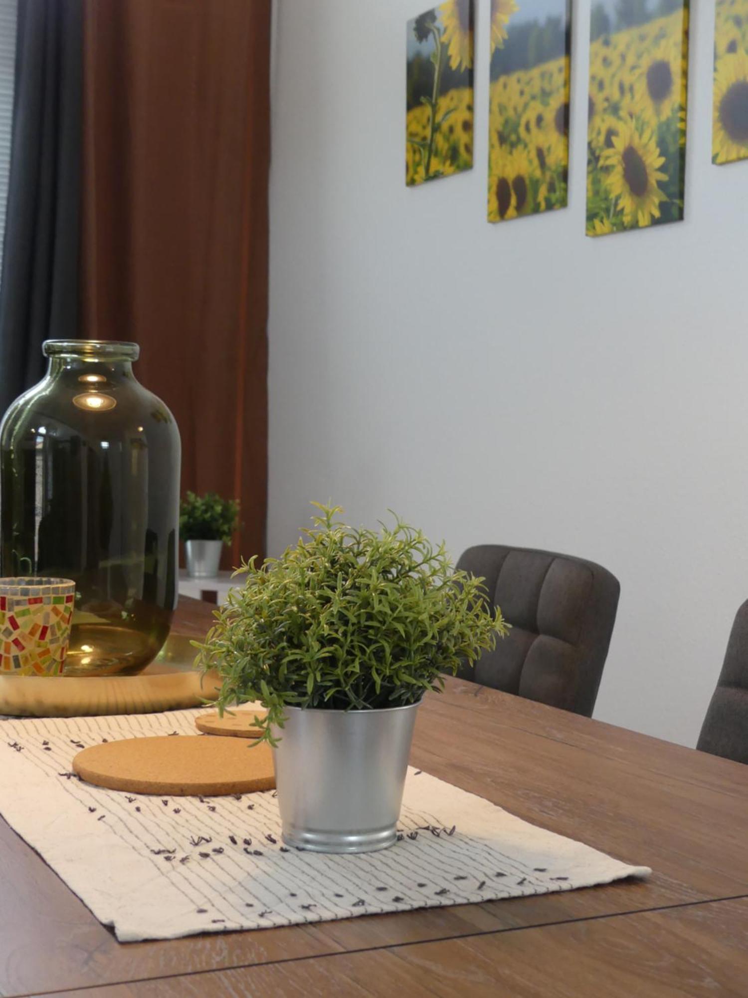 Apartment-Koeln-Bonn, Ihr Zuhause Auf Zeit. Wesseling Eksteriør bilde